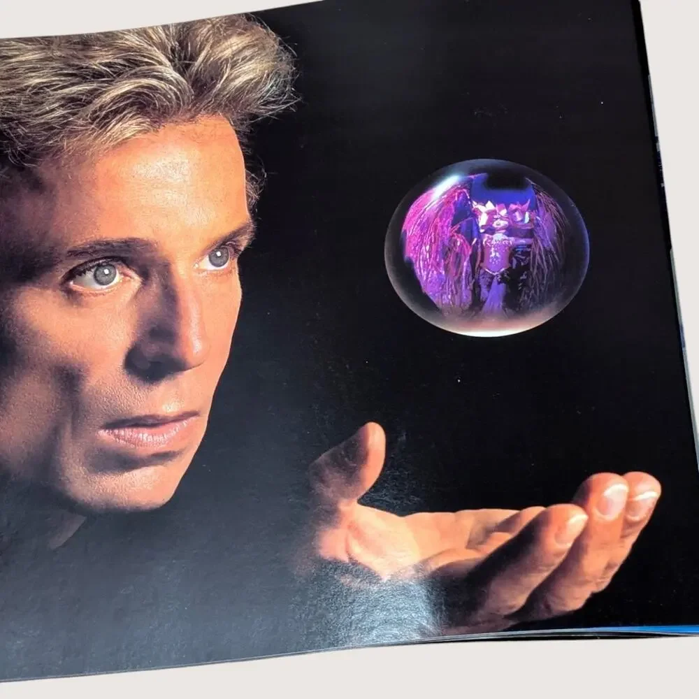 Vintage Siegfried and Roy Mirage Souvenir Program Book